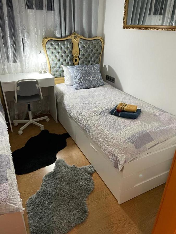 Cozy Flat Apartment Sant Adria de Besos Exterior foto